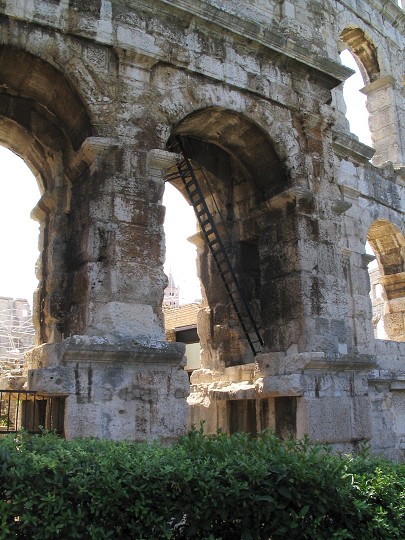 img00005.jpg