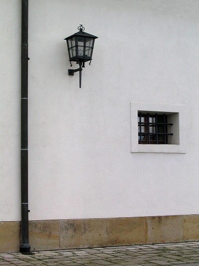 img00010.jpg