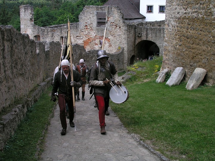 img00006.jpg