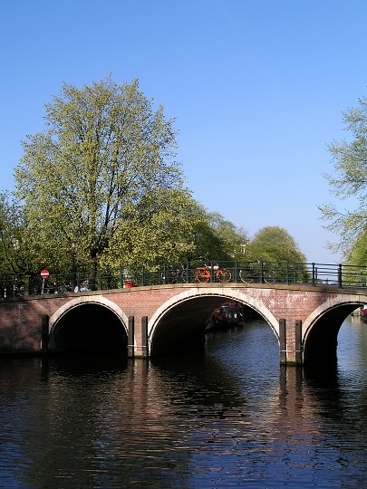 img00006.jpg