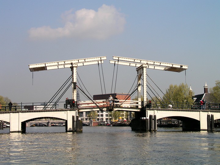 img00018.jpg