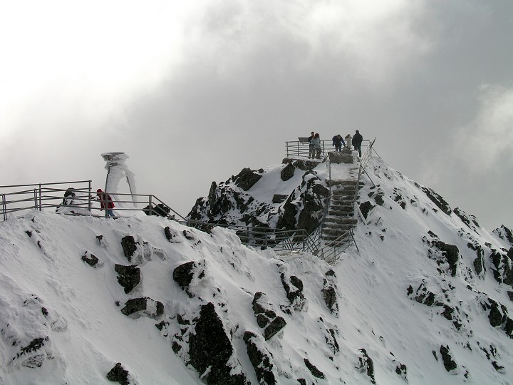 img00017.jpg