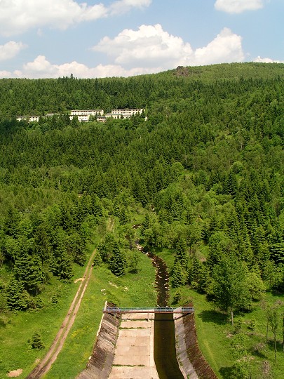 img00026.jpg