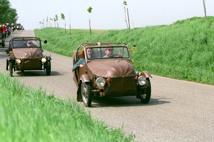 img00002.jpg