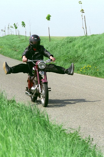img00006.jpg