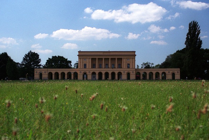 img00002.jpg