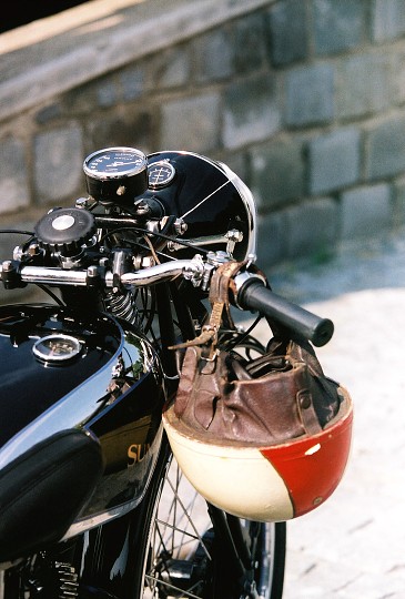 img00017.jpg