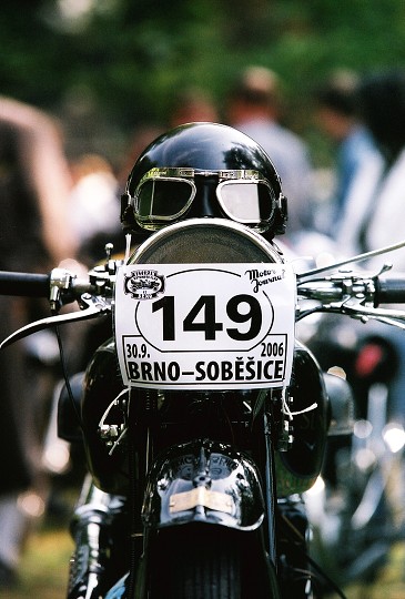 img00020.jpg
