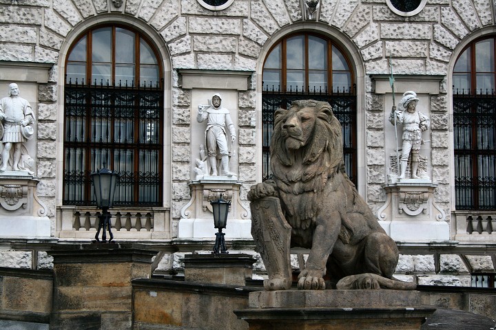 img00015.jpg