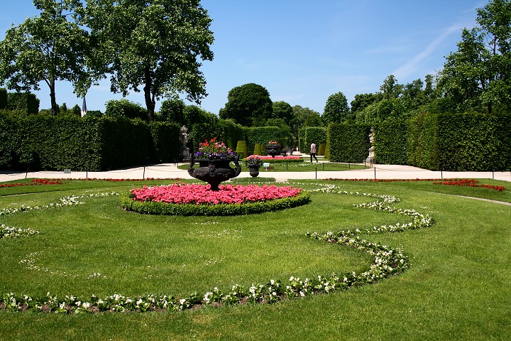 img00028.jpg