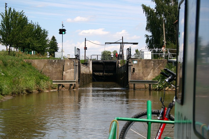 img00032.jpg