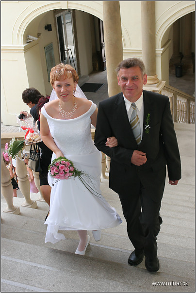 img00002.jpg
