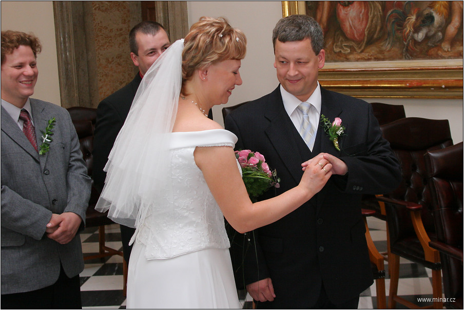 img00006.jpg
