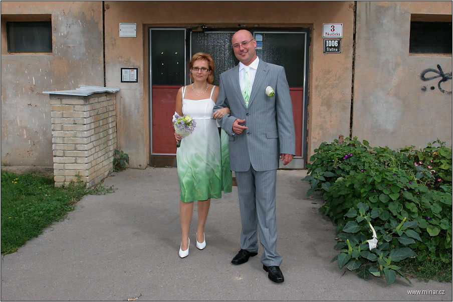 img00004.jpg