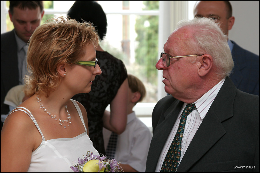 img00006.jpg