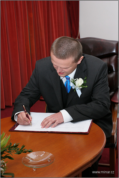 img00018.jpg