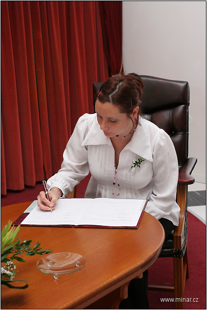 img00019.jpg