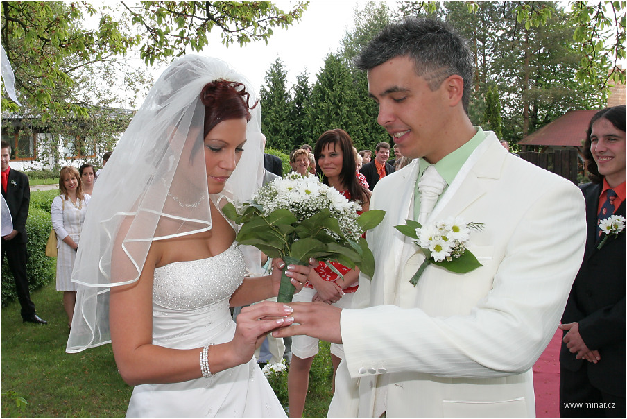 img00006.jpg