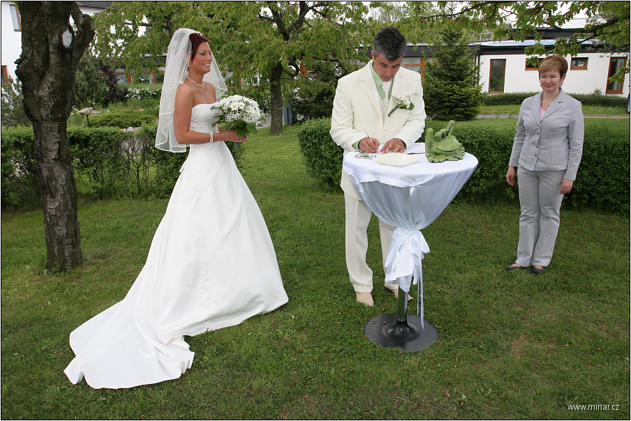 img00008.jpg