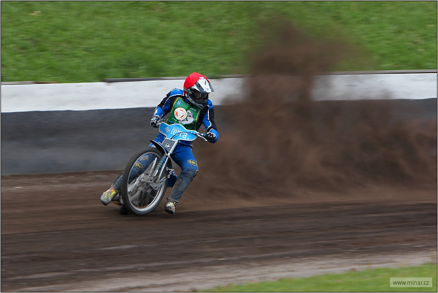 img00030.jpg