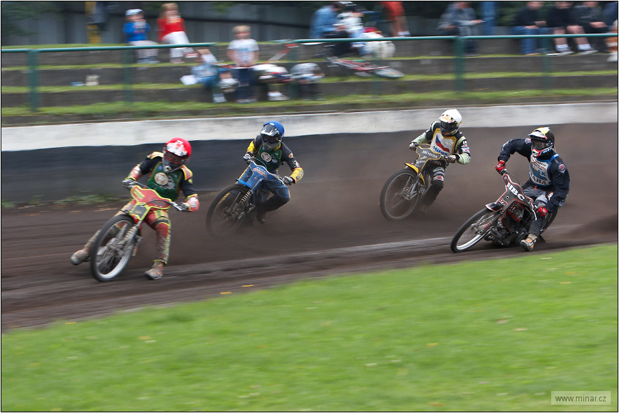 img00033.jpg
