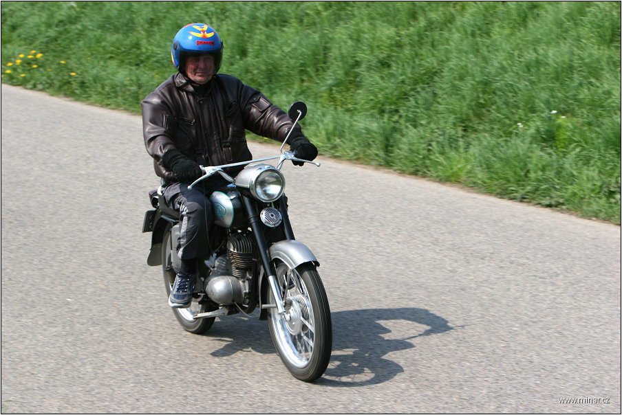img00015.jpg