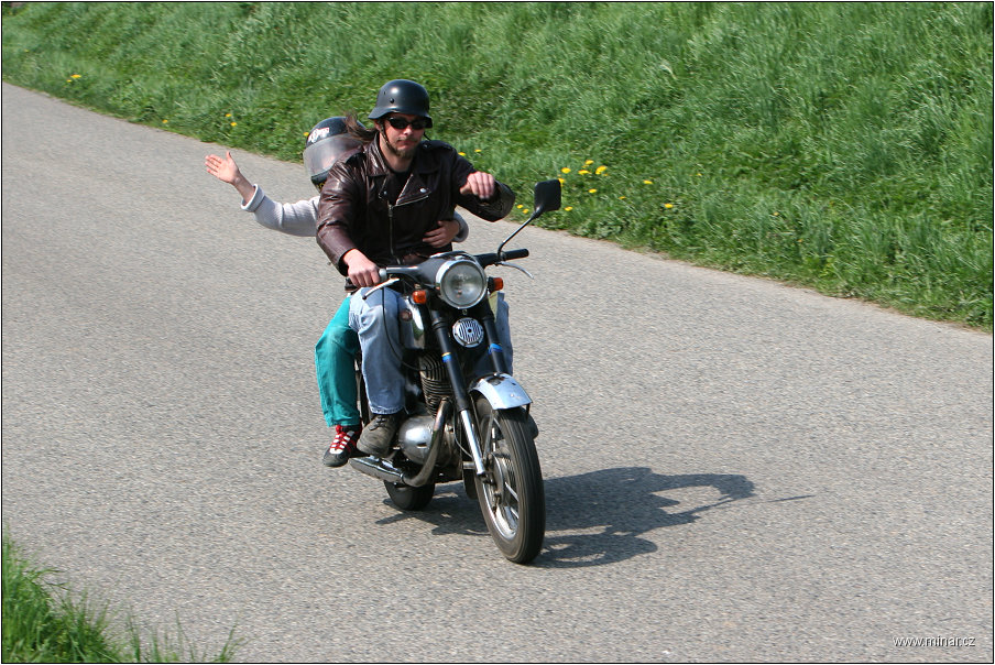 img00020.jpg
