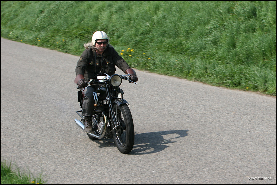 img00028.jpg