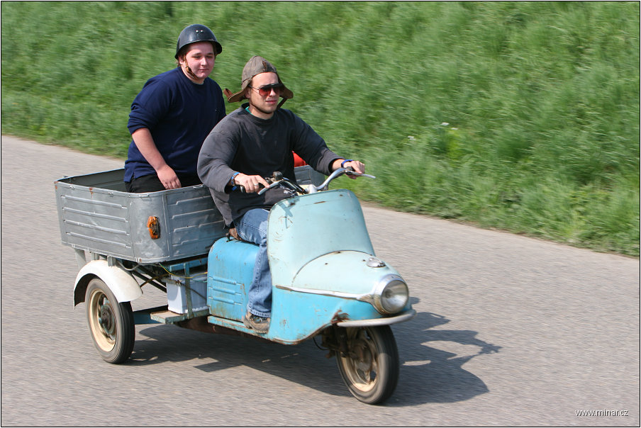img00036.jpg