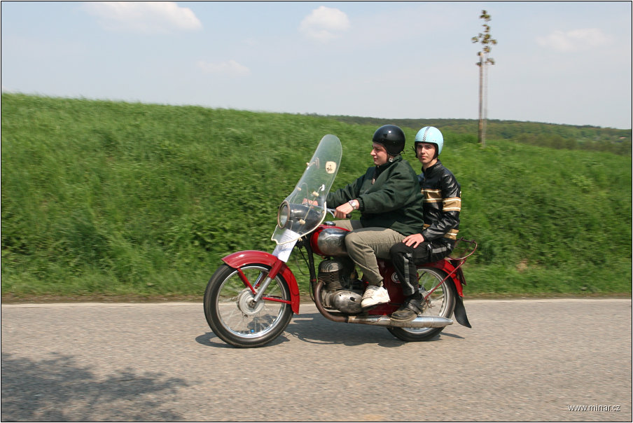 img00047.jpg