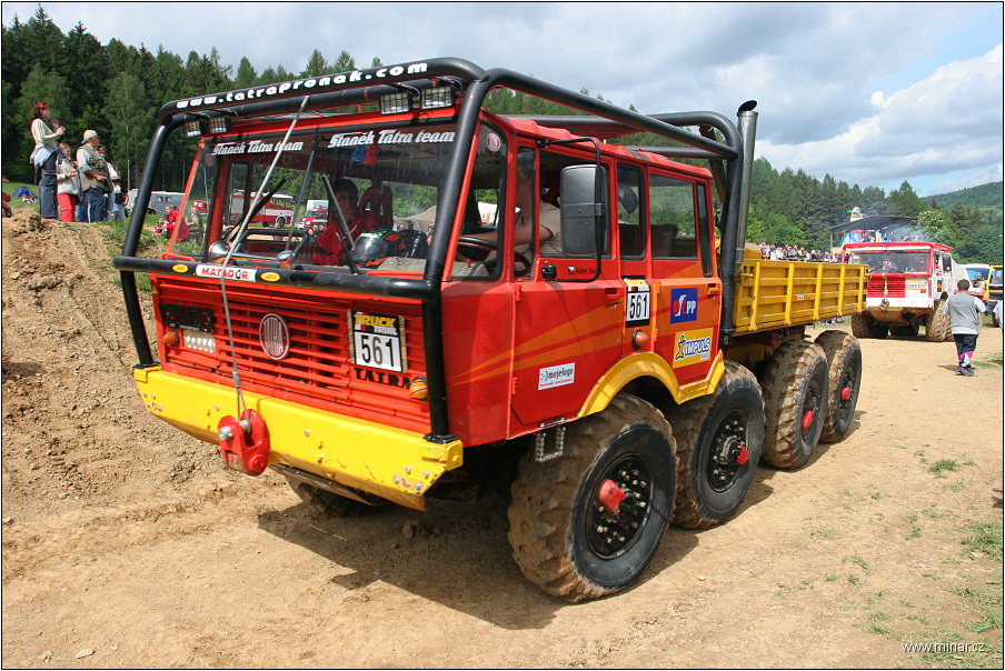 img00008.jpg