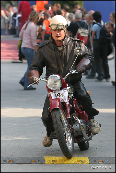 img00036.jpg