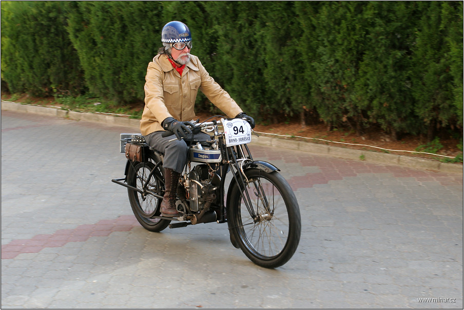 img00076.jpg