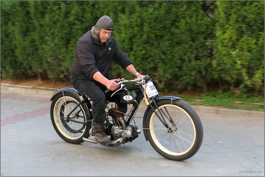 img00077.jpg