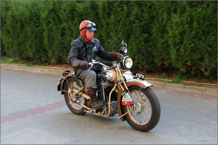 img00087.jpg