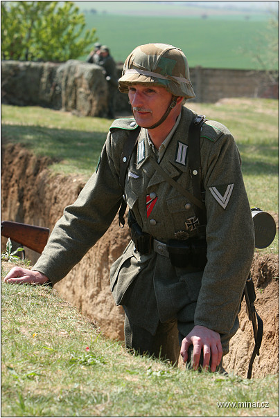img00010.jpg