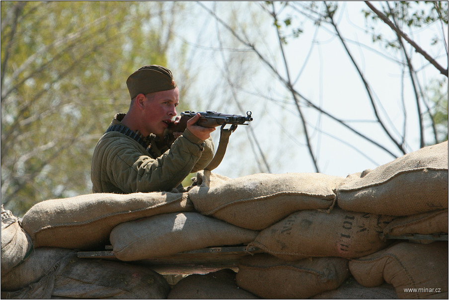 img00019.jpg