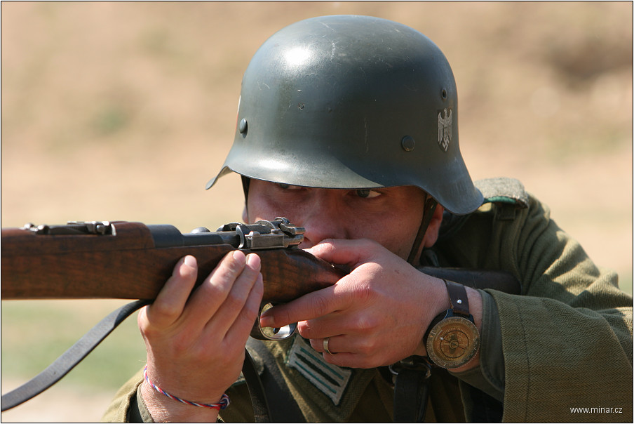 img00024.jpg