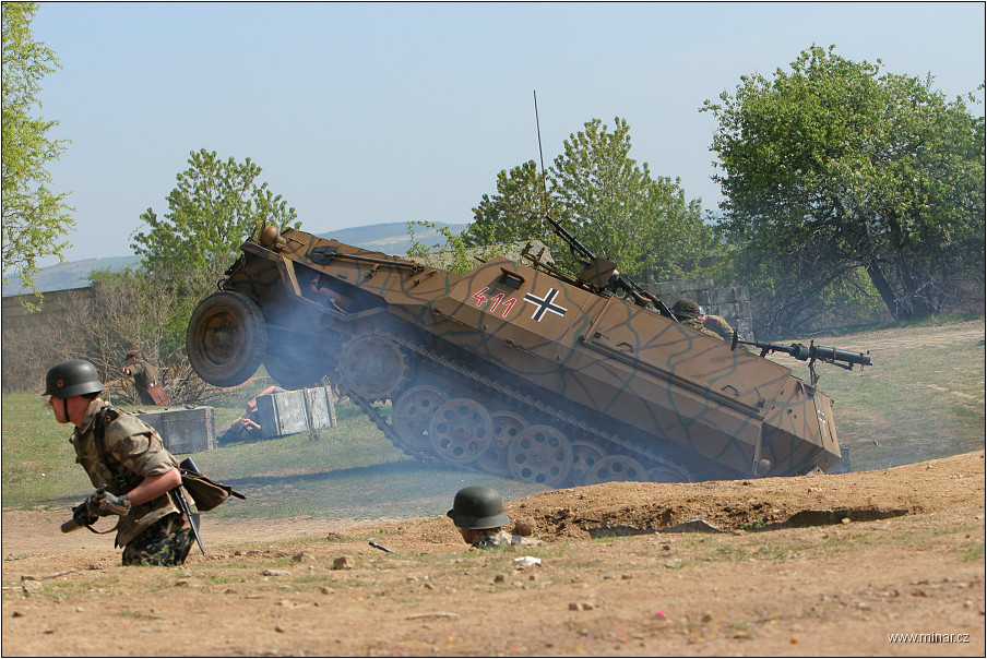 img00049.jpg