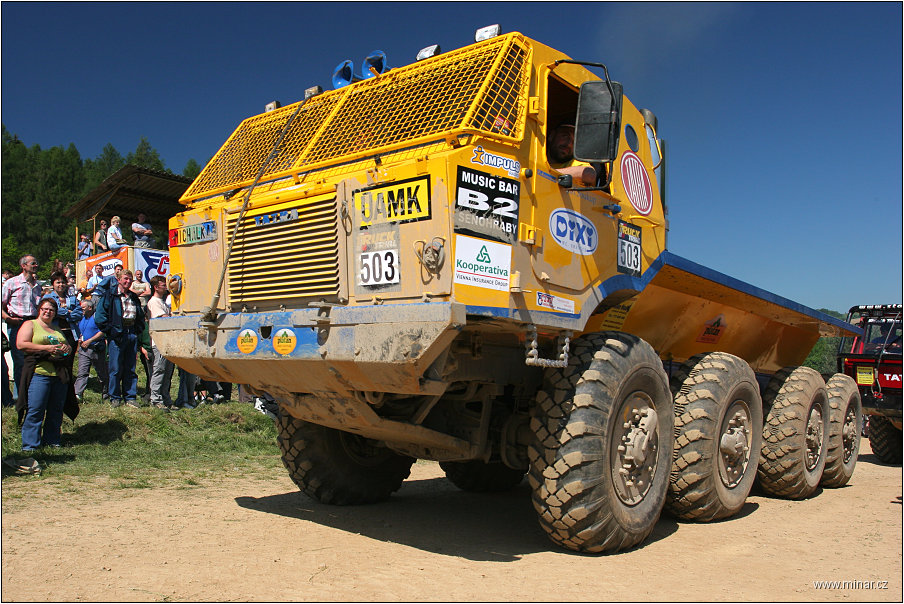 img00019.jpg