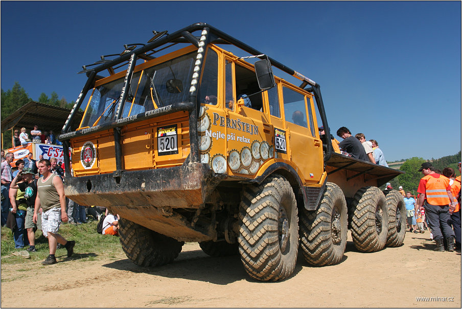 img00027.jpg