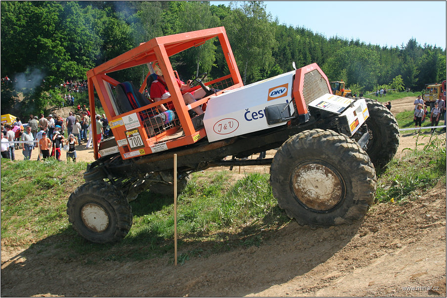 img00032.jpg