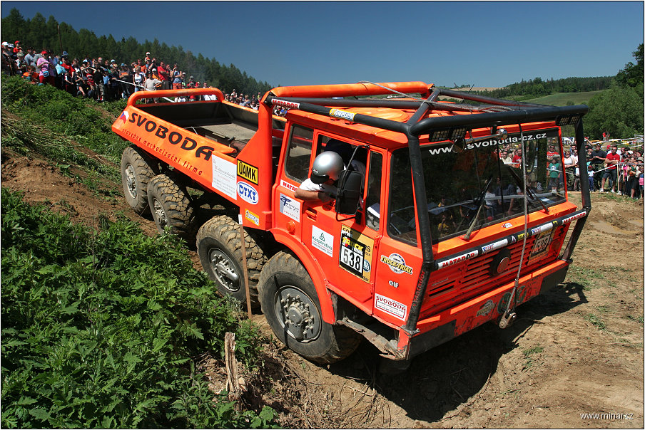img00037.jpg