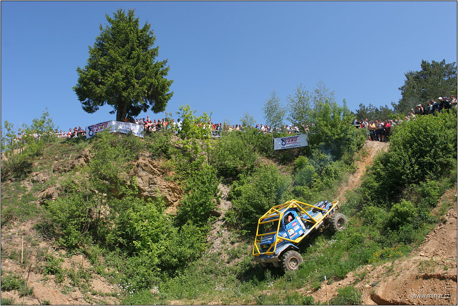img00048.jpg