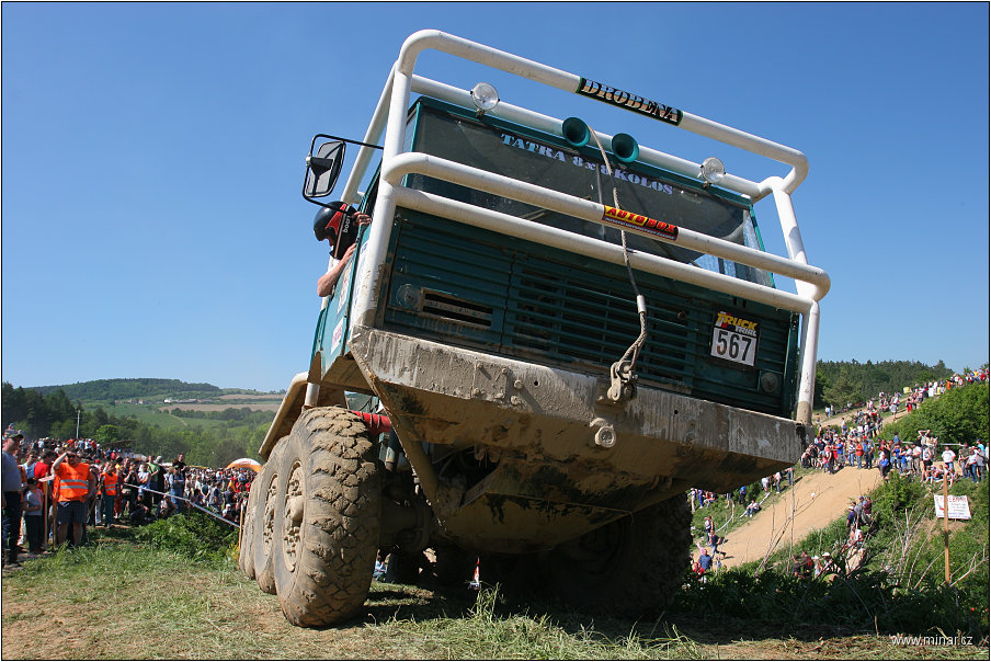 img00064.jpg