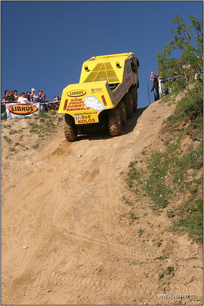 img00108.jpg
