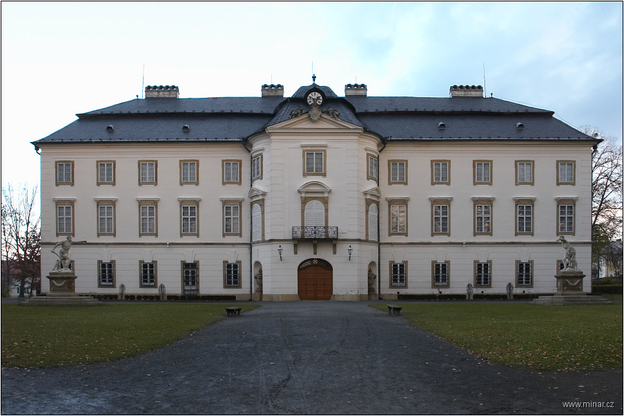 img00022.jpg