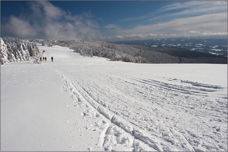 img00027.jpg