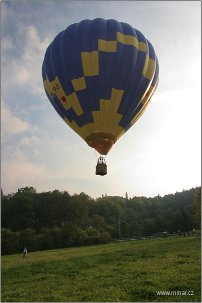 img00004.jpg