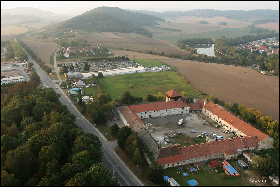 img00020.jpg